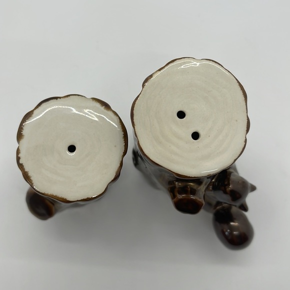 Pottery Barn Squirrel salt and pepper shakers - Picture 2 of 6